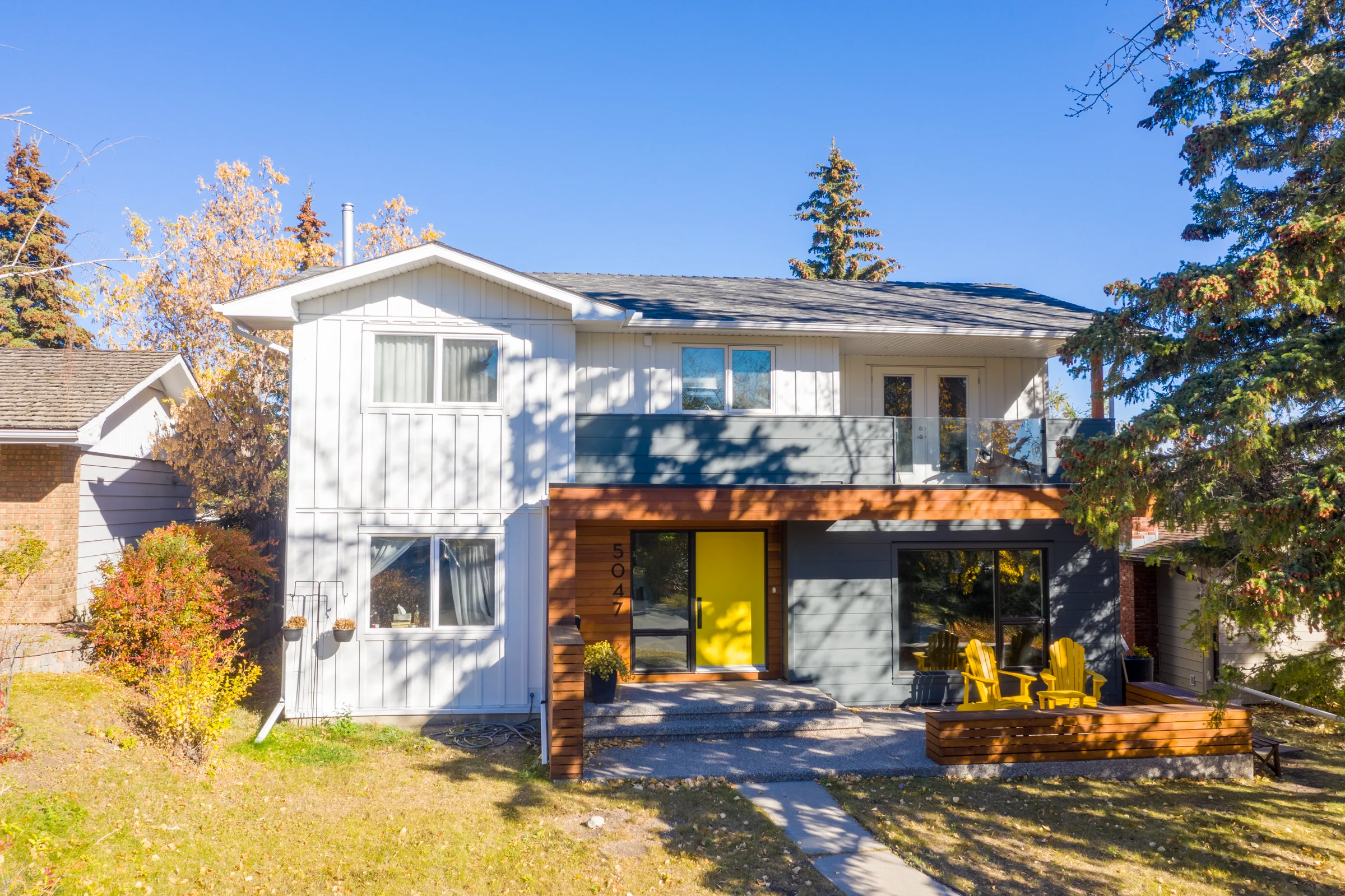 Exterior renovation in North Haven, Calgary